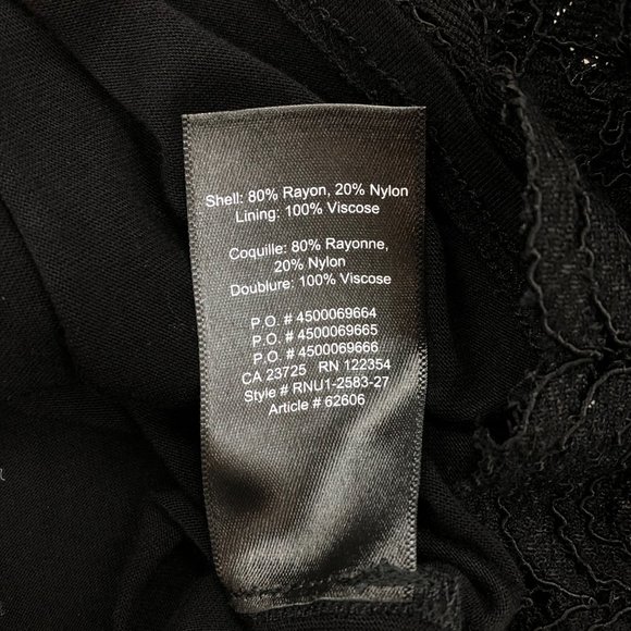 Babaton - Floral Lace Sleeveless Top - Picture 3 of 4